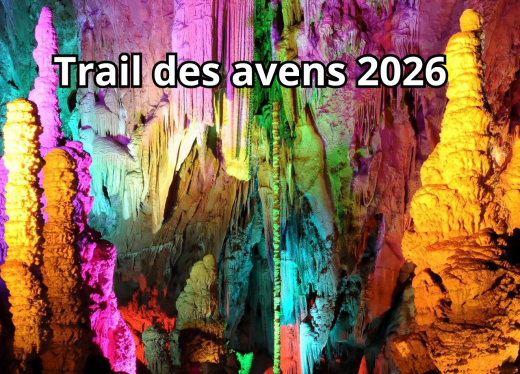Intérieur de la grotte de la Salamandre colorée pour illustrer le trail des Avens 2026